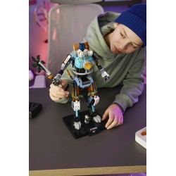 LEGO Fortnite 77081 KIT, Action Figure Giocattolo con Piccone Artigli Potenti e Ruota Girevole, Regalo per Gamer da 12 Anni