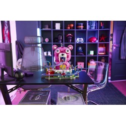 LEGO Fortnite 77082 Tana Strana, Giocattolo con Modello di Parco Giochi e 6 Minifigure, Regalo per Gamer Bambini da 12 Anni