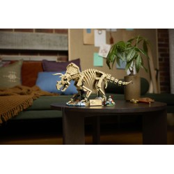 LEGO Jurassic World 77985 Fossili di Dinosauro: Triceratopo, Kit Modellismo per Adulti con Minifigure, Idea Regalo per Fan