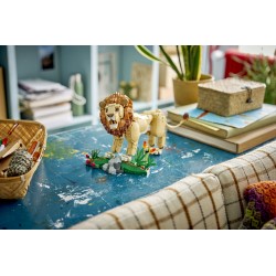 LEGO Creator 31386 3in1 Animali Selvatici: Leone Maestoso Giocattolo, Trasformabile in Leonessa o in 2 Cuccioli, Regalo da 9+