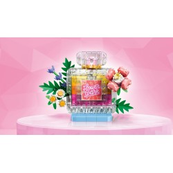 LEGO Creator 31383 3in1 Boccetta di Profumo con Decorazione Floreale, Gioco da 8+ Trasformabile in Vaso da Fiori o Frullato