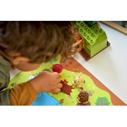 LEGO DUPLO 10480 Foresta Esplorativa con Animali Selvatici, Giochi Didattici con Animali, Alberi, Tappeto da Gioco, Regalo 3+