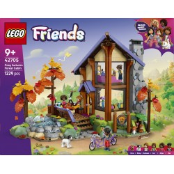 LEGO Friends 42705 Baita nella Foresta Autunnale, Casa Giocattolo con 4 Mini Bamboline, 2 Animali e Accessori, Regalo da 9+