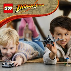 LEGO Indiana Jones 77012 L'Inseguimento dell'Aereo a Elica, Modello Aeroplano e Macchina Giocattolo dal film l'Ultima Crociata