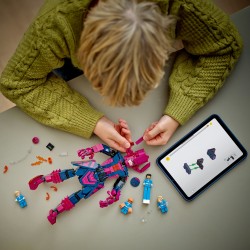 LEGO | Marvel 76316 Fantastici Quattro Contro Personaggio Costruibile di Galactus, Giocattolo con Minifigure per Bambini 9+