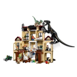 LEGO 75930  Jurassic World Attacco dell'Indoraptor al Lockwood Estate - Usato completo con scatola ed istruzioni
