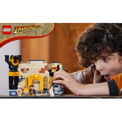LEGO Indiana Jones 77013 Fuga dalla Tomba Perduta, Gioco con Tempio e Minifigure della Mummia da I Predatori dell'Arca Perduta