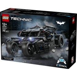 LEGO42239 Technic Batmobile Tumbler, Macchina Telecomandata Giocattolo di Batman con Sterzo e Luci Funzionanti, Preordine