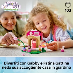 LEGO Gabby's Dollhouse 11212 La Casa in Giardino di Gattina Fatina, Giocattolo con 2 Personaggi e Accessori, Regalo da 4+