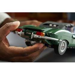LEGO Icons 11381 Jaguar E-Type, Modellino per Adulti di Auto con Motore 6 Cilindri e Kit di Attrezzi, Regalo da Collezione