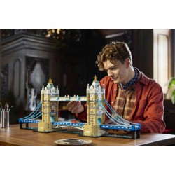 LEGO Architecture 21067 Tower Bridge, Kit Modellismo per Adulti Fai da Te, Miniatura Monumento 3D, Idea Regalo da Collezione