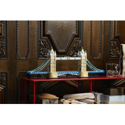LEGO Architecture 21067 Tower Bridge, Kit Modellismo per Adulti Fai da Te, Miniatura Monumento 3D, Idea Regalo da Collezione