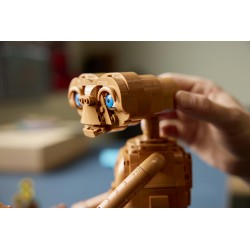 LEGO Ideas 21370 E.T. the Extra-Terrestrial, Kit Modellismo per Adulti con Figura Aliena, Fiori Finti e Mattoncino Luminoso