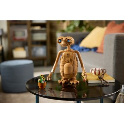 LEGO Ideas 21370 E.T. the Extra-Terrestrial, Kit Modellismo per Adulti con Figura Aliena, Fiori Finti e Mattoncino Luminoso