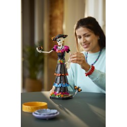 LEGO Ideas 21372 La Catrina, Kit Modellismo per Adulti con Scheletro, Fiori Finti e Farfalle Monarca, Idea Regalo Fai da Te