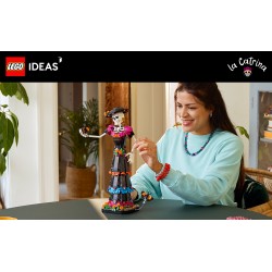 LEGO Ideas 21372 La Catrina, Kit Modellismo per Adulti con Scheletro, Fiori Finti e Farfalle Monarca, Idea Regalo Fai da Te