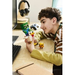 LEGO Minecraft 21582 Fantino di Polli, Giocattolo 3D con 3 Personaggi, Decorazione Cameretta, Regalo per Gamer e Bambini 9+