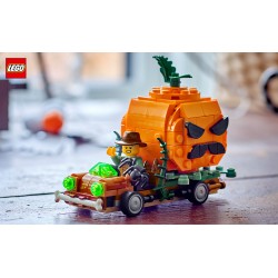 LEGO 40822 Furgone di Halloween Giocattolo, Kit Arti e Mestieri con Zucca e Minifigure del Contadino, Regalo per Bambini 8+