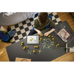 LEGO Technic 42233 Macchine Potenti, Scatole a Sorpresa con 1 di 8 Giocattoli Casuali da Collezione, Regali per Bambini da 7+