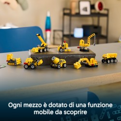 LEGO Technic 42233 Macchine Potenti, Scatole a Sorpresa con 1 di 8 Giocattoli Casuali da Collezione, Regali per Bambini da 7+