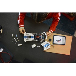 LEGO Technic 42234 Auto Sportiva Dodge Viper GTS-R, Macchina Giocattolo con Motore V10, Sterzo e Differenziale, Regalo da 10+