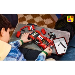 LEGO Technic 42235 Auto Ferrari 488 PISTA, Macchina Giocattolo con Motore V8, Sterzo e Differenziale, Regalo per Bambini 9+