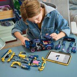 LEGO Technic 42236 Auto Ford Mustang GT Custom Garage GT, Giocattolo con Motore V8, Sterzo HOG, Parti Intercambiabili, da 10+
