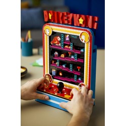 LEGO Super Mario 72051 Donkey Kong Arcade, Kit Modellismo per Adulti con Joystick e Barili, Idea Regalo da Collezione per Fan