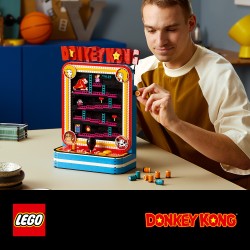 LEGO Super Mario 72051 Donkey Kong Arcade, Kit Modellismo per Adulti con Joystick e Barili, Idea Regalo da Collezione per Fan