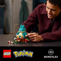 LEGO Pokémon 72150 Munchlax, Action Figure da Costruire per Adulti con Arti e Testa Snodabili, Regalo per Gamer da Collezione