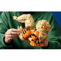 LEGO Pokémon 72160 Arcanine, Action Figure da Costruire per Adulti con Parti Snodabili, Idea Regalo per Gamer da Collezione
