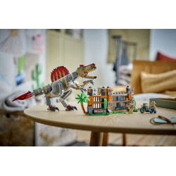LEGO Jurassic World 77982 Fuga dal Dinosauro Spinosauro, Giocattolo Interattivo con Dino, Moto e 2 Minifigure, Regalo da 9+