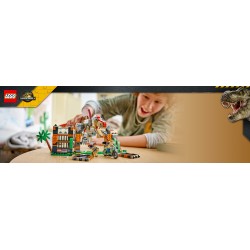LEGO Jurassic World 77982 Fuga dal Dinosauro Spinosauro, Giocattolo Interattivo con Dino, Moto e 2 Minifigure, Regalo da 9+