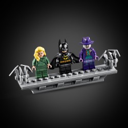 LEGO 76139 DC Comics Super Heroes 1989 Batmobile - USATA con istruzioni senza scatola