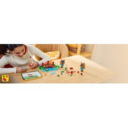 LEGO 77059 Animal Crossing Una Giornata all'Aria Aperta per Mirco e Marco, Action Figure di Procioni con Accessori, Regalo 10+