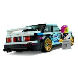 LEGO 77263 Speed Champions BMW M3 (E30), Macchina Giocattolo con Minifigure da Collezione, Regalo per Bambini e Fan da 9 Anni