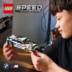 LEGO 77263 Speed Champions BMW M3 (E30), Macchina Giocattolo con Minifigure da Collezione, Regalo per Bambini e Fan da 9 Anni