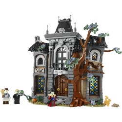 LEGO Icons 11383 Maniero della Sindaca, Modellino di Casa per Adulti con Interni in Stile Gotico e 3 Minifigure, Idea Regalo