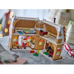 LEGO 40809 Casa di Pan di Zenzero Festiva, Gioco Natalizio con Minifigure di Babbo Natale e Accessori, Regalo per Bambini 10+