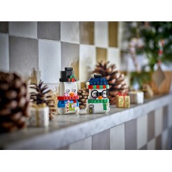 LEGO 40812 Pupazzi di Neve Ornamentali, Kit di Arti e Mestieri, Giochi di Natale con 2 Personaggi e Accessori, Regalo da 6+
