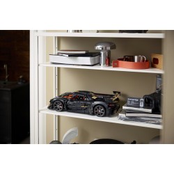 LEGO Technic 42232 Hypercar Koenigsegg Sadair's Spear, Kit di Modellismo per Adulti, Regalo STEM per i Fan dell'Automobilismo