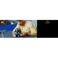 LEGO | Marvel 76345 Busto del Dottor Destino, Kit di Modellismo per Adulti da Esposizione con Minifigure, Regalo Fan del Film