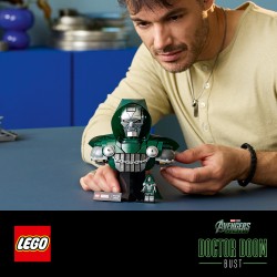 LEGO | Marvel 76345 Busto del Dottor Destino, Kit di Modellismo per Adulti da Esposizione con Minifigure, Regalo Fan del Film