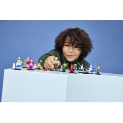 LEGO Minifigures 71053 Serie Shrek, Scatola a Sorpresa, Giocattolo con 1 di 12 Personaggi da Collezione, Regalo Bambini da 6+
