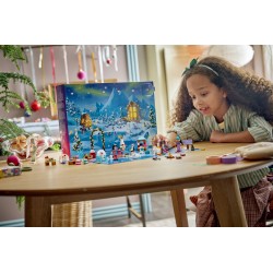 LEGO Friends 42698 Calendario dell'Avvento 2026, Giochi per Bambine da 6+ per il Countdown di Natale, Regalo con 24 Sorprese