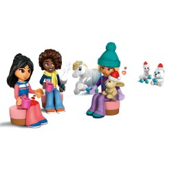 LEGO Friends 42698 Calendario dell'Avvento 2026, Giochi per Bambine da 6+ per il Countdown di Natale, Regalo con 24 Sorprese
