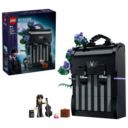 LEGO Wednesday 76787 Zaino di Mercoledì, Giocattolo con Portafoto, Mini Bambolina e Figura di Mano, Regalo per Bambini da 9+