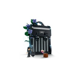 LEGO Wednesday 76787 Zaino di Mercoledì, Giocattolo con Portafoto, Mini Bambolina e Figura di Mano, Regalo per Bambini da 9+
