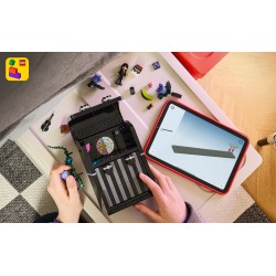 LEGO Wednesday 76787 Zaino di Mercoledì, Giocattolo con Portafoto, Mini Bambolina e Figura di Mano, Regalo per Bambini da 9+