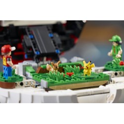 LEGO Pokémon 72154 Momenti Allenatore Iconici: Poké Ball, Kit per Adulti con Pikachu, Eevee e 2 Minifigure, Regalo per Gamer